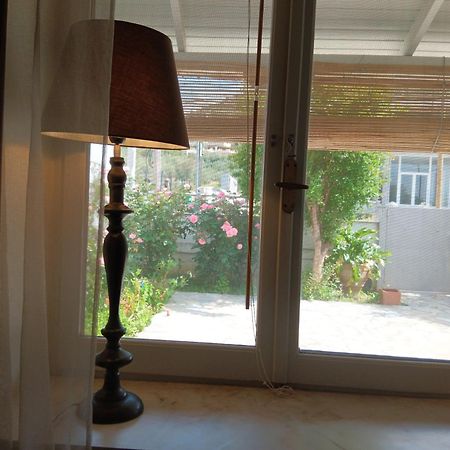 Άθοσ Villa Nafplion Exteriör bild