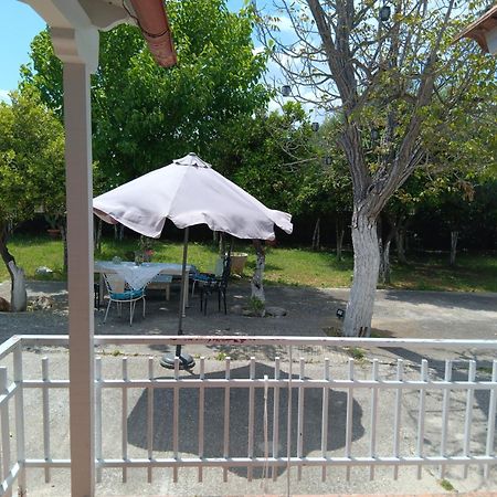 Άθοσ Villa Nafplion Exteriör bild